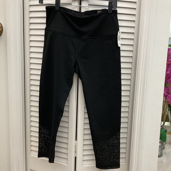 VS sport leggings - Picture 12 of 15